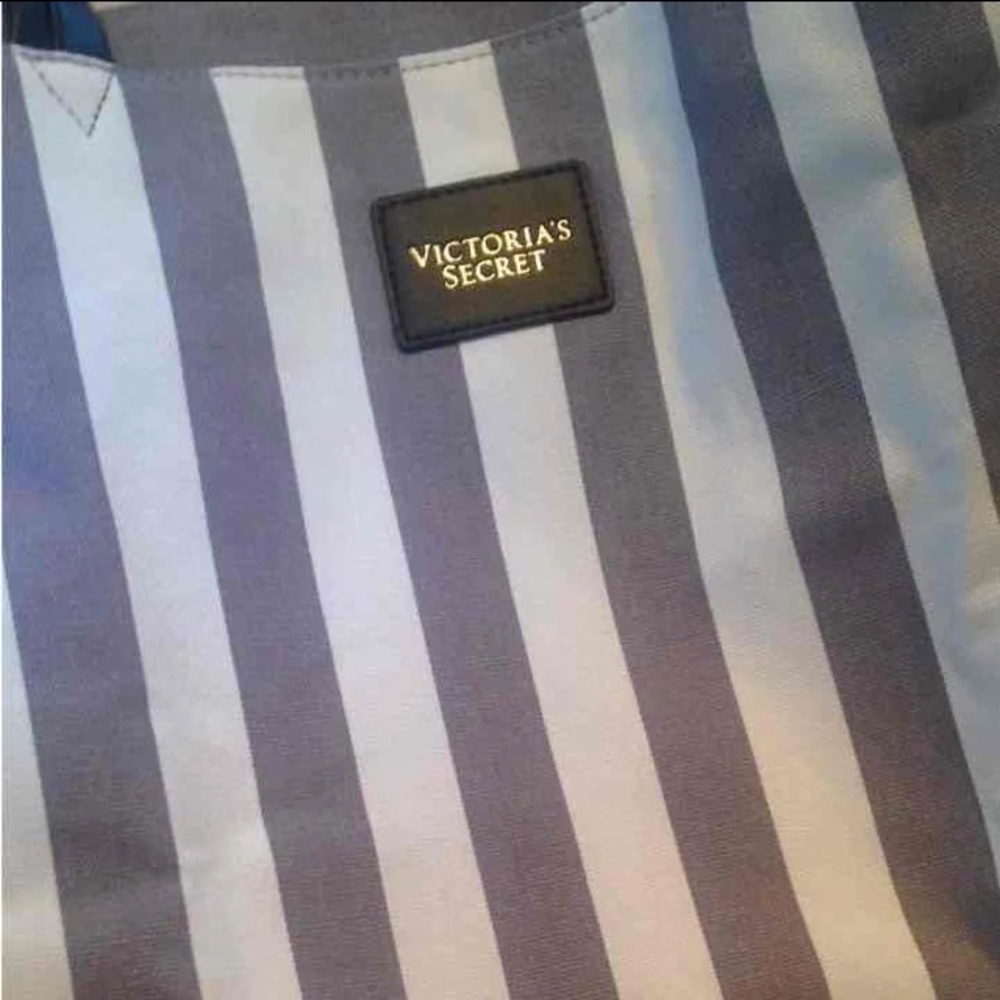 NWT Victoria's Secret Striped Tote Shoulder Bag - Picture 2 of 4
